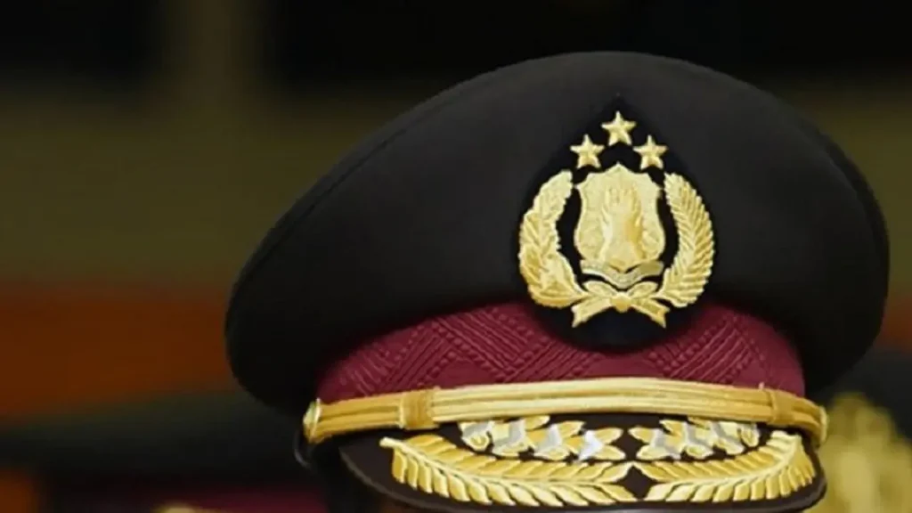 Paradoks Penegakan Hukum dan Praktik KKN di Institusi Penegak Hukum Paradoks Penegakan Hukum dan Praktik KKN di Institusi Penegak Hukum